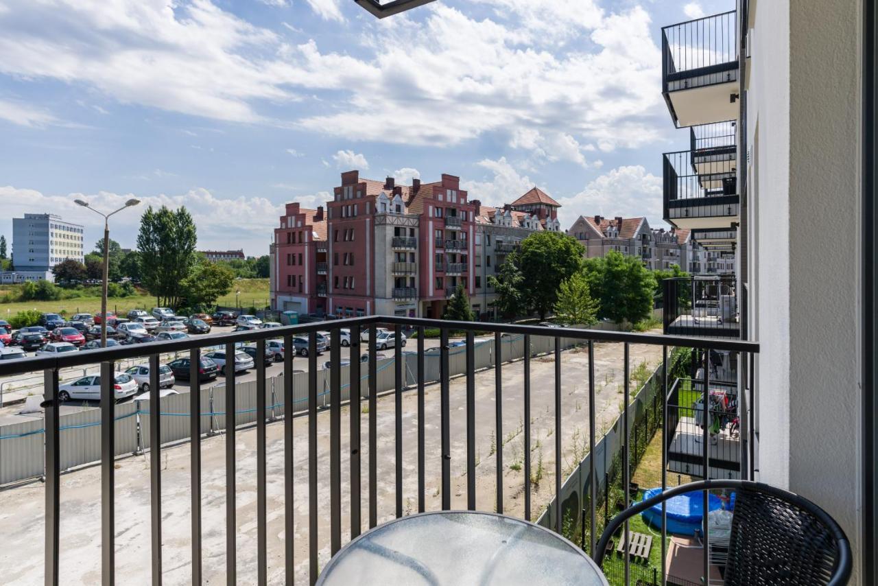 Esencja Apartments With Free Parking Garbary 104 By Noclegi Renters Posen Exterior foto