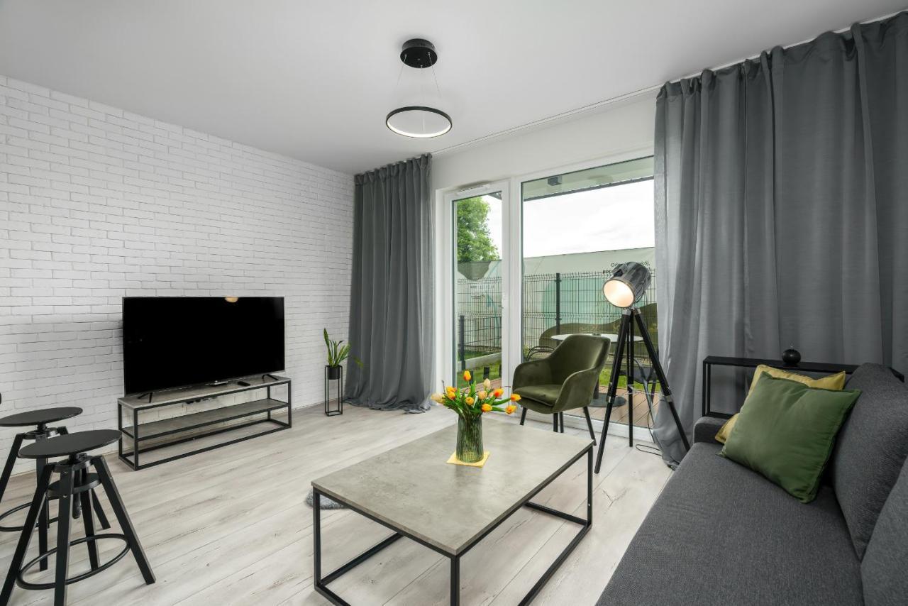 Esencja Apartments With Free Parking Garbary 104 By Noclegi Renters Posen Exterior foto