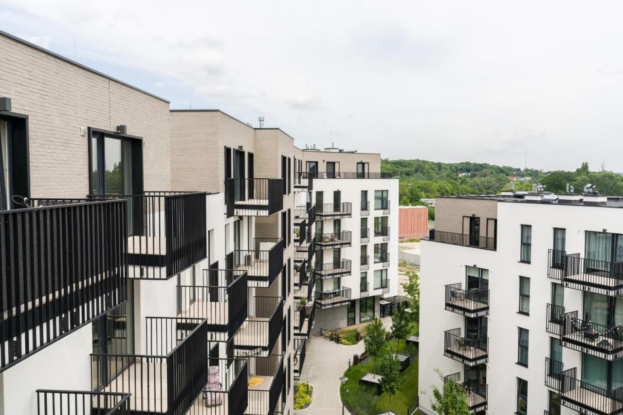Esencja Apartments With Free Parking Garbary 104 By Noclegi Renters Posen Exterior foto