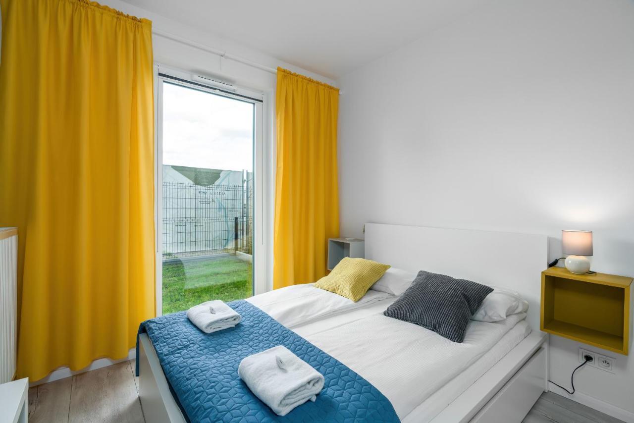 Esencja Apartments With Free Parking Garbary 104 By Noclegi Renters Posen Exterior foto