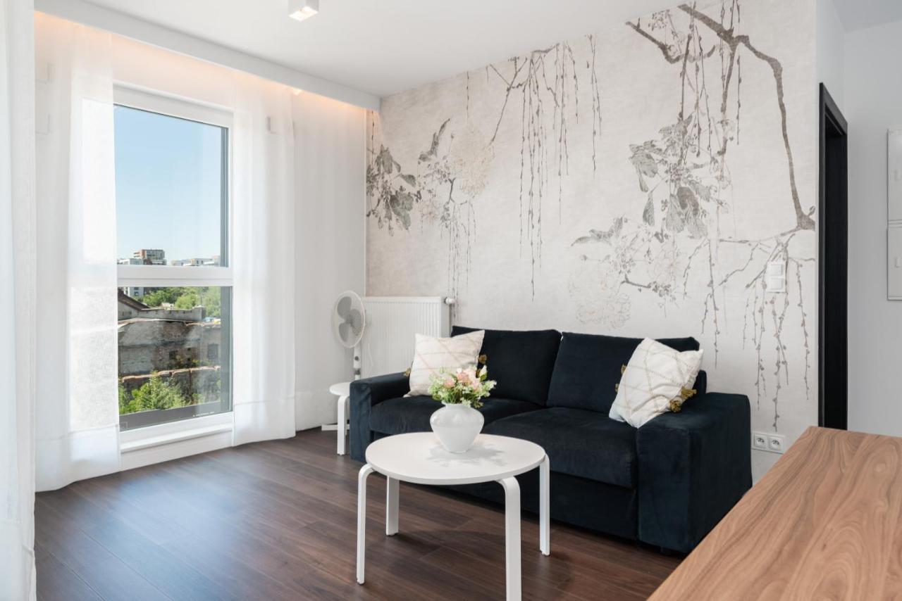 Esencja Apartments With Free Parking Garbary 104 By Noclegi Renters Posen Exterior foto