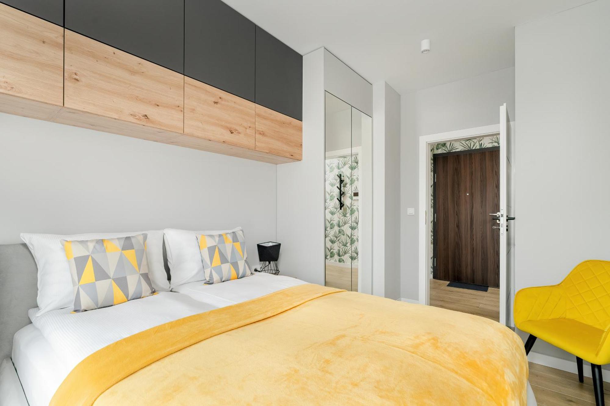 Esencja Apartments With Free Parking Garbary 104 By Noclegi Renters Posen Exterior foto