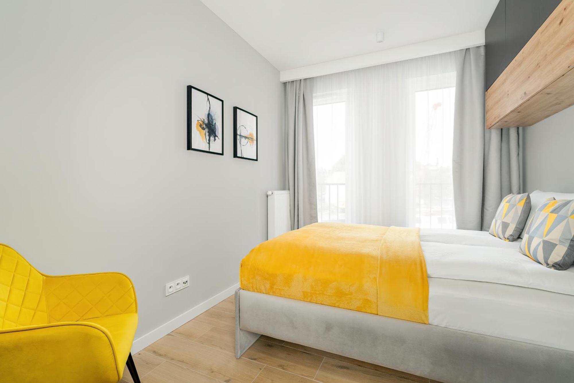 Esencja Apartments With Free Parking Garbary 104 By Noclegi Renters Posen Exterior foto