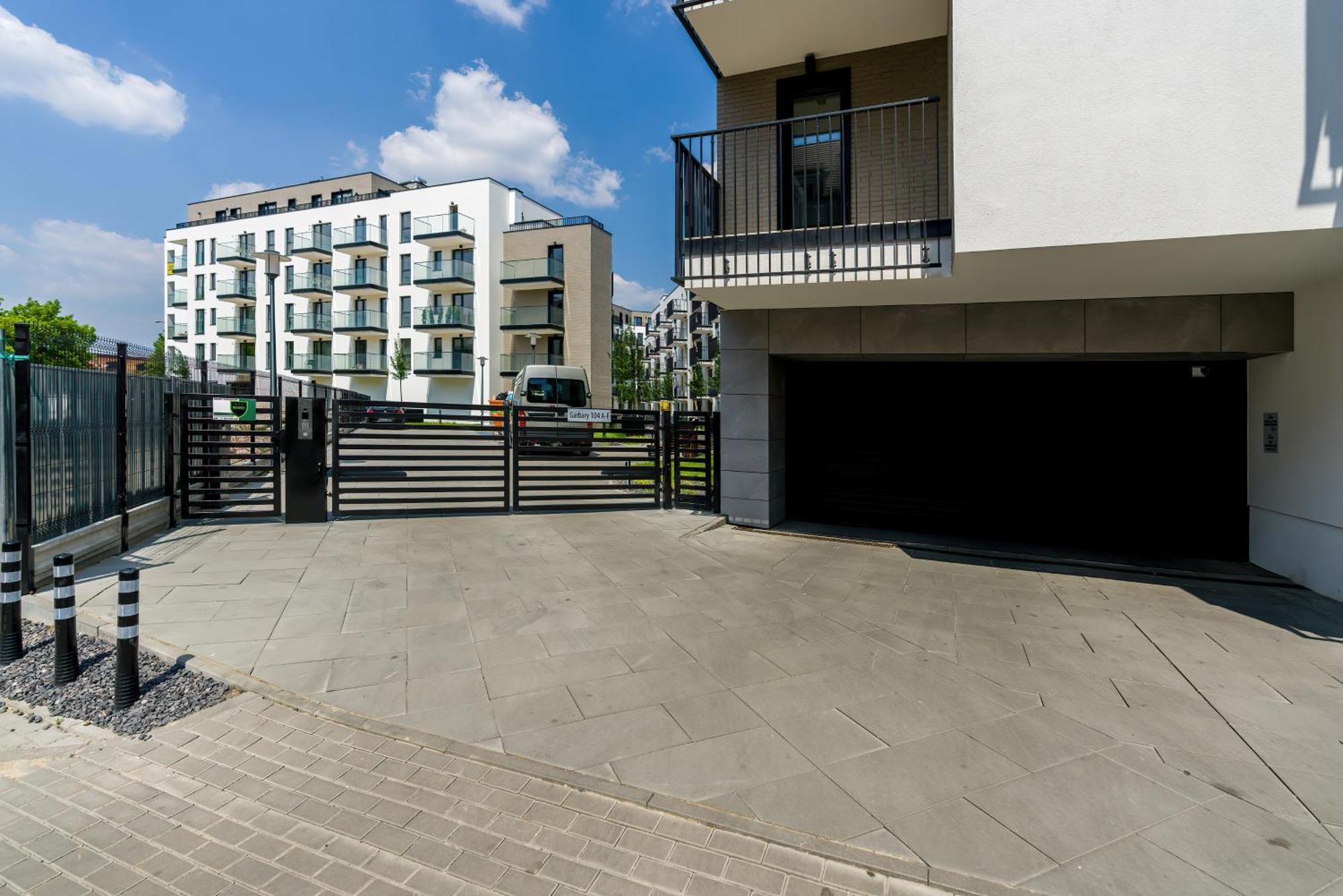 Esencja Apartments With Free Parking Garbary 104 By Noclegi Renters Posen Exterior foto