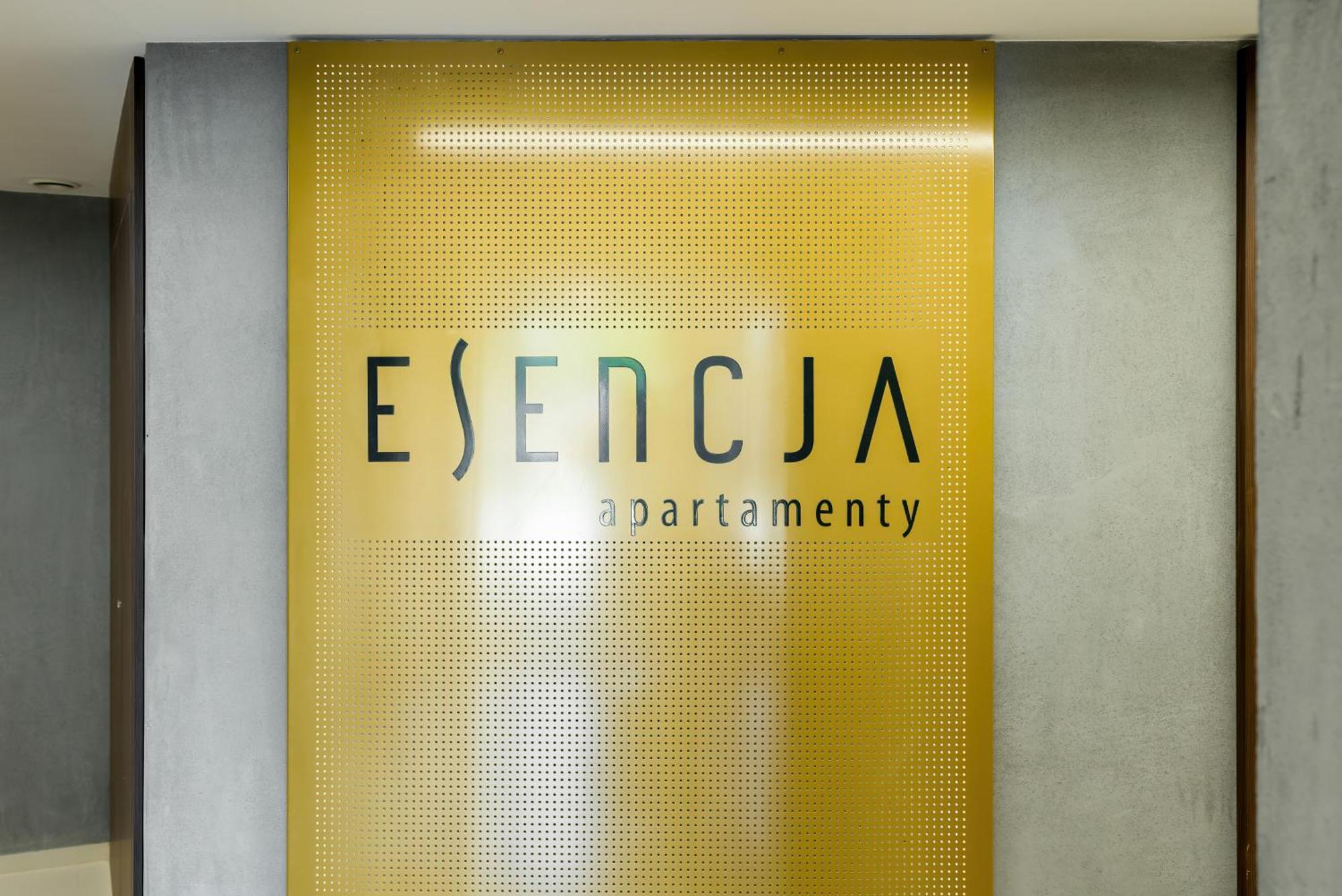 Esencja Apartments With Free Parking Garbary 104 By Noclegi Renters Posen Exterior foto